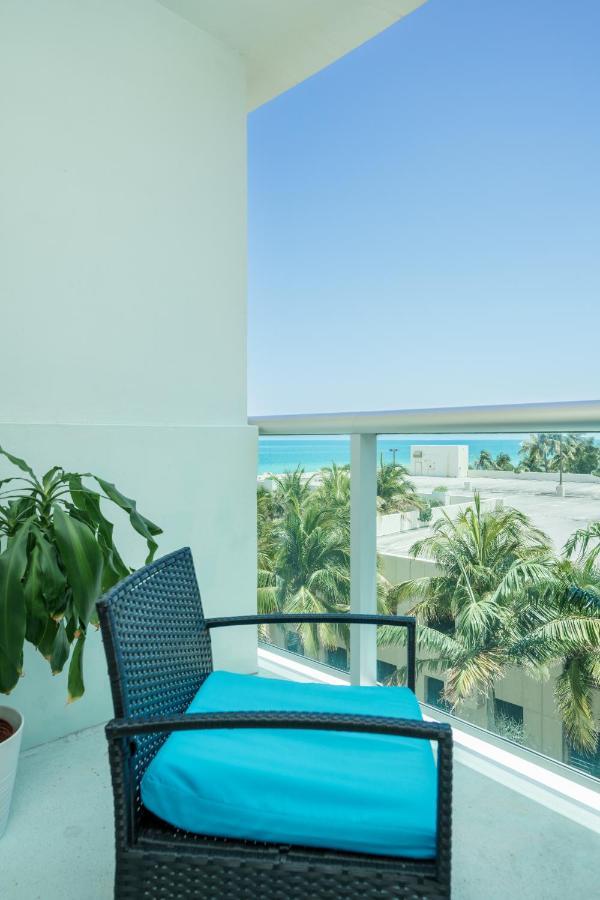 Modern 1 Bdr Oceanview With Direct Beach Access! Hollywood Kültér fotó