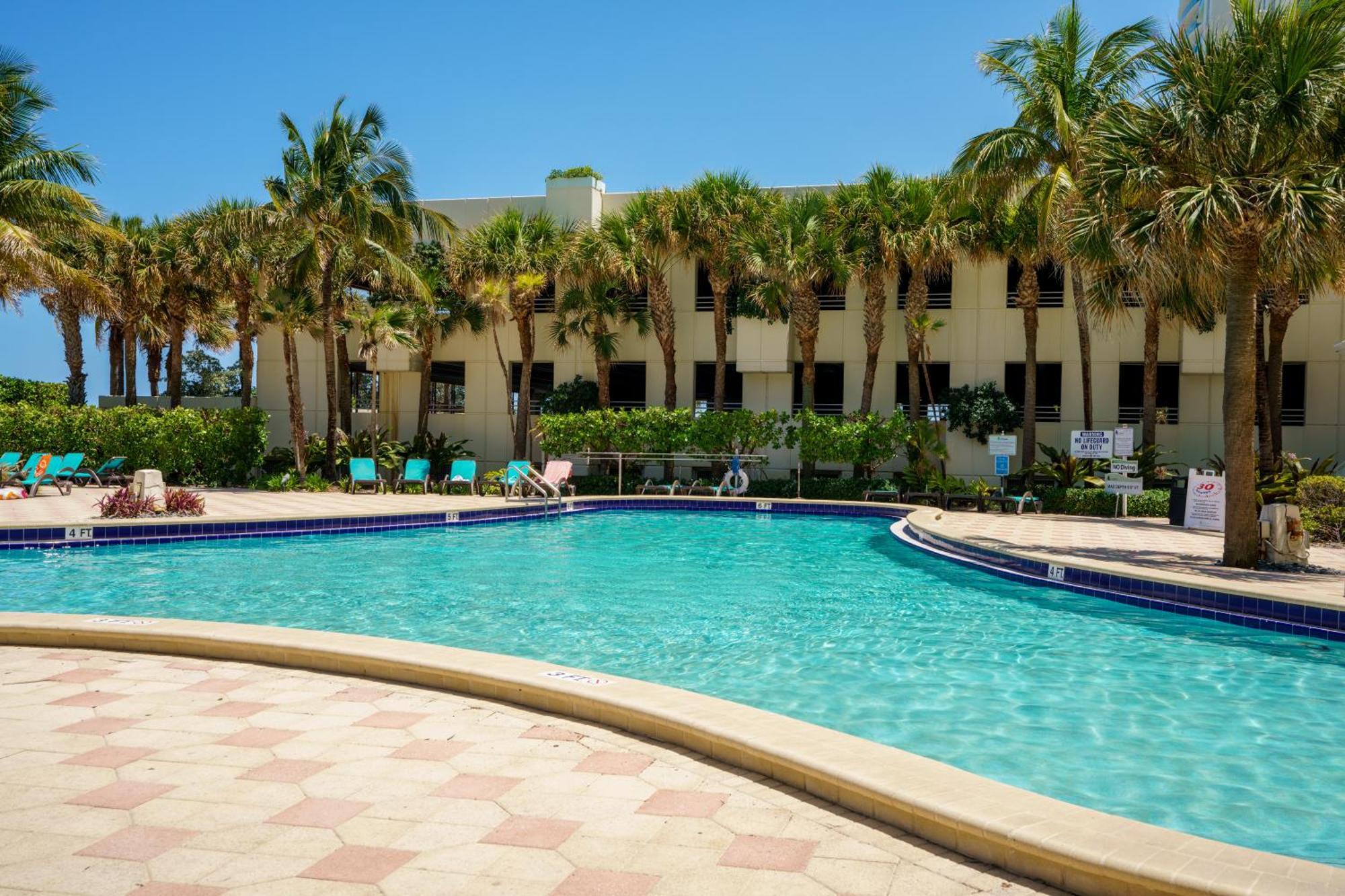 Modern 1 Bdr Oceanview With Direct Beach Access! Hollywood Kültér fotó