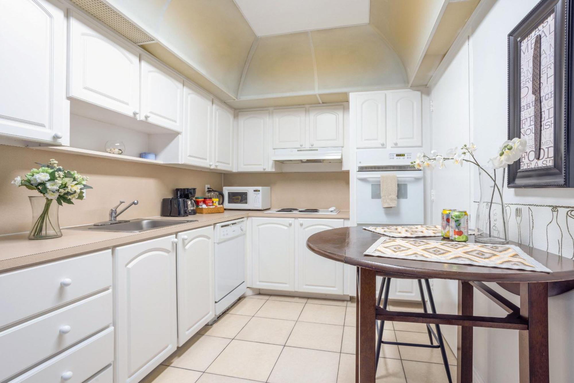Modern 1 Bdr Oceanview With Direct Beach Access! Hollywood Kültér fotó