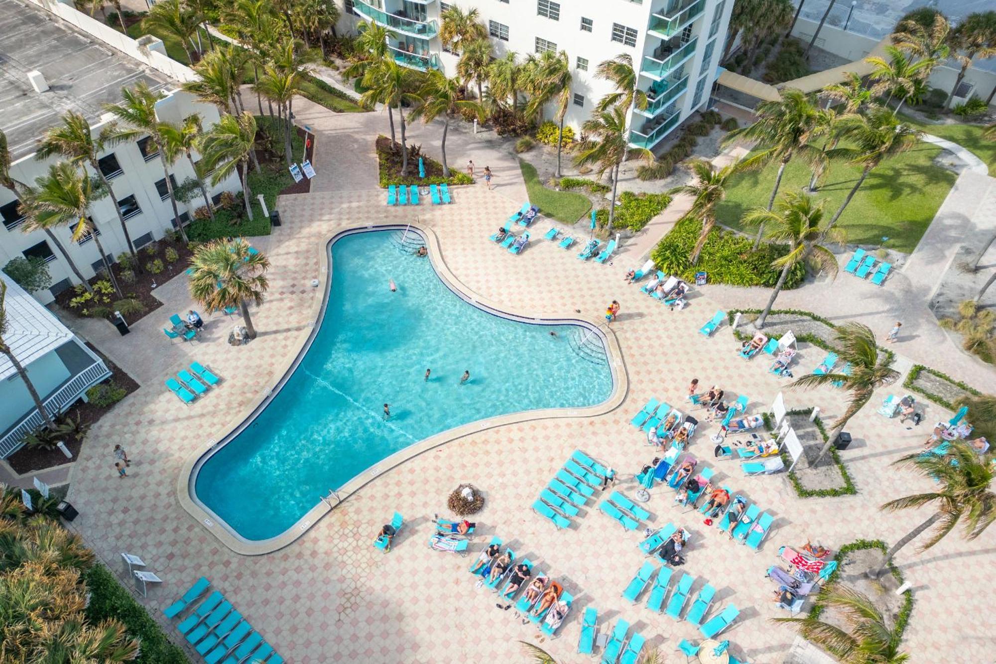 Modern 1 Bdr Oceanview With Direct Beach Access! Hollywood Kültér fotó